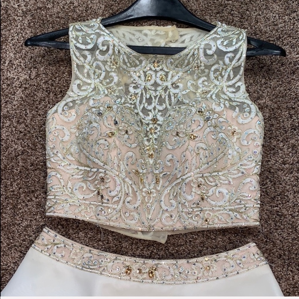 Homecoming dress - Picture 4 of 8